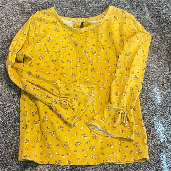 Kids clothes bundle - Picture 3 of 6